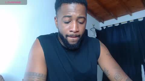 Snapshot of drake_nassir4 chatting on July 2, 2026, 5:02 am ---Drake--- online show from July 2, 2026, 5:02 am