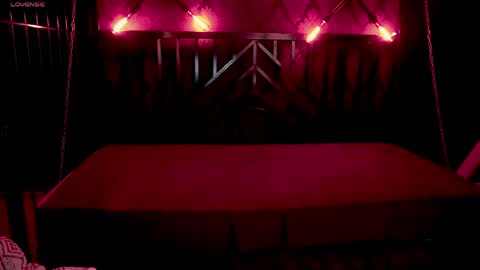 Lina online show from June 3, 2026, 5:54 am