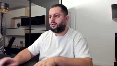 Draven A online show from February 15, 2025, 4:36 am