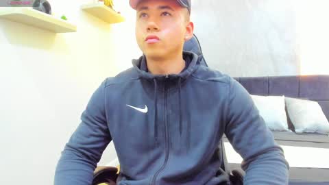 Snapshot of draven_marceaux chatting on June 2, 2026, 11:12 am Draven online show from June 2, 2026, 11:12 am