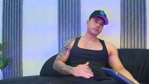 Snapshot of draven_marceaux chatting on July 28, 2026, 4:39 pm Draven online show from July 28, 2026, 4:39 pm