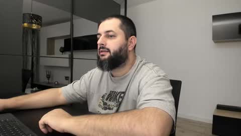 Snapshot of dravenpeak chatting on September 15, 2025, 6:08 pm DravenPeak online show from September 15, 2025, 6:08 pm