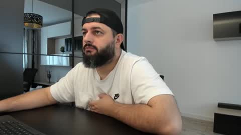 Snapshot of dravenpeak chatting on October 6, 2025, 11:18 am DravenPeak online show from October 6, 2025, 11:18 am