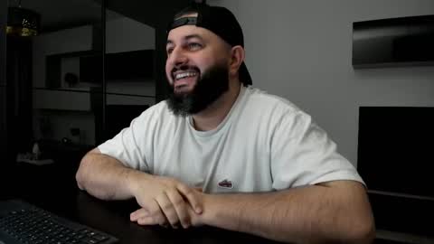 Snapshot of dravenpeak chatting on February 23, 2026, 7:00 pm DravenPeak online show from February 23, 2026, 7:00 pm