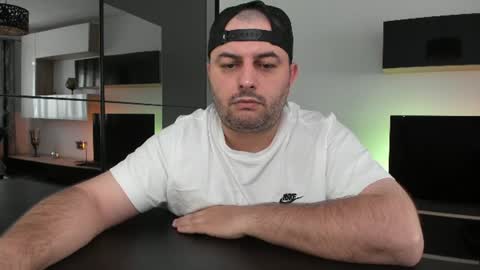 Snapshot of dravenpeak chatting on June 9, 2026, 3:01 pm DravenPeak online show from June 9, 2026, 3:01 pm