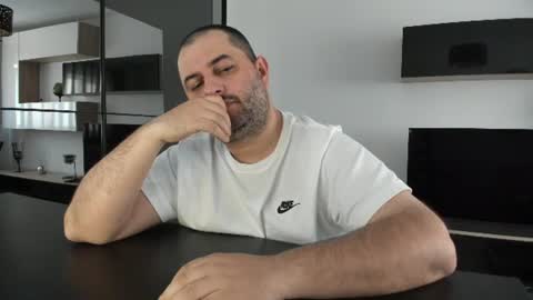 Snapshot of dravenpeak chatting on June 16, 2026, 1:25 pm DravenPeak online show from June 16, 2026, 1:25 pm