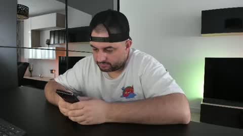 Snapshot of dravenpeak chatting on June 21, 2026, 1:03 pm DravenPeak online show from June 21, 2026, 1:03 pm