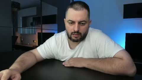 Snapshot of dravenpeak chatting on July 6, 2026, 5:48 pm DravenPeak online show from July 6, 2026, 5:48 pm