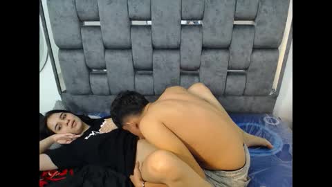 -- nicolle and jhon -- online show from February 6, 2025, 6:40 am