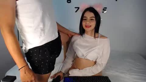Snapshot of dravith_and_valery chatting on May 13, 2026, 6:22 am -- nicolle and jhon -- online show from May 13, 2026, 6:22 am