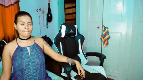 Snapshot of dream__girls69944 chatting on February 20, 2025, 9:53 pm sharon online show from February 20, 2025, 9:53 pm