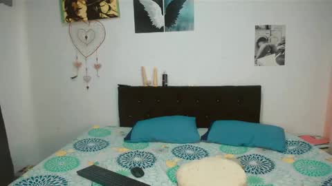 Snapshot of dream__girls69944 chatting on June 2, 2026, 5:15 pm sharon online show from June 2, 2026, 5:15 pm