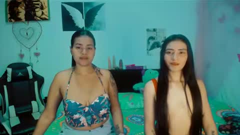 Snapshot of dream__girls69944 chatting on July 4, 2026, 7:36 am sharon online show from July 4, 2026, 7:36 am