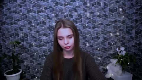 Mari online show from December 5, 2025, 8:45 am