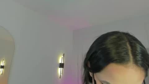 N E N A  online show from September 28, 2025, 3:45 am