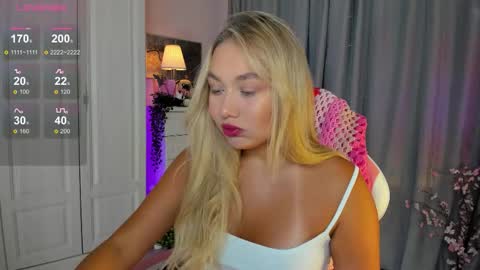 Snapshot of dreamaise chatting on September 26, 2025, 3:27 pm Mary pvt open use pink and blue app lovense online show from September 26, 2025, 3:27 pm