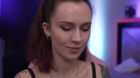 Sarah online show from February 21, 2025, 8:27 pm