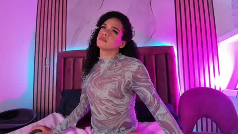 Snapshot of dreammatell_ chatting on December 27, 2024, 6:57 am Dream Matell online show from December 27, 2024, 6:57 am