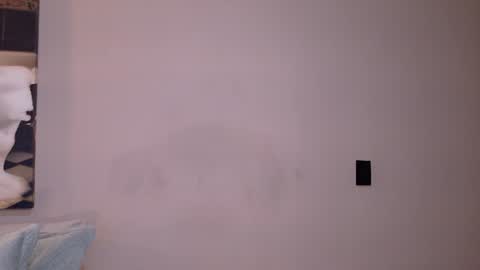 Snapshot of dreammr1 chatting on June 11, 2026, 12:32 am cris online show from June 11, 2026, 12:32 am