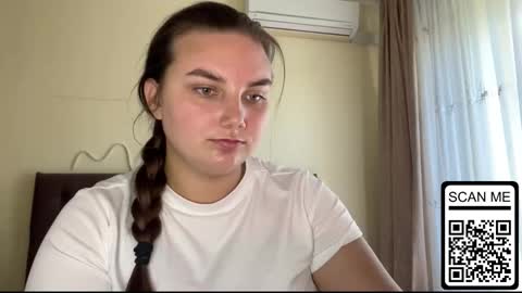 Snapshot of dreamyblushfairy chatting on September 15, 2025, 2:39 pm Mila online show from September 15, 2025, 2:39 pm