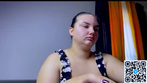 Snapshot of dreamyblushfairy chatting on June 29, 2026, 7:25 am Mila online show from June 29, 2026, 7:25 am