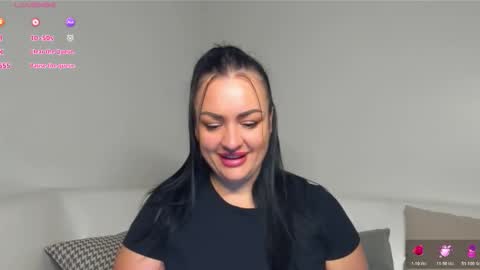 Snapshot of dreamyhousewife1 chatting on October 27, 2025, 4:22 pm dreamyhousewife1 online show from October 27, 2025, 4:22 pm