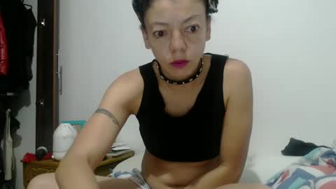 DreamyLatina online show from January 19, 2025, 10:39 am