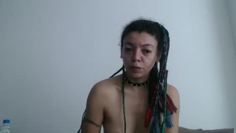 DreamyLatina online show from November 11, 2025, 2:17 pm