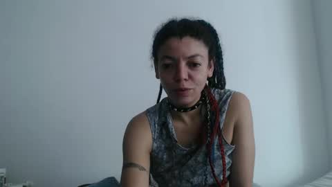 DreamyLatina online show from November 13, 2025, 12:59 pm