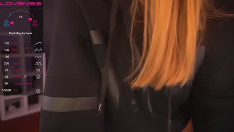 Snapshot of dreamylinaaa chatting on December 30, 2024, 7:26 am Lina online show from December 30, 2024, 7:26 am