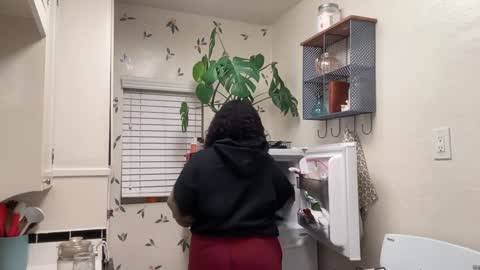 RIRI OR DREAMY online show from December 11, 2024, 4:07 am