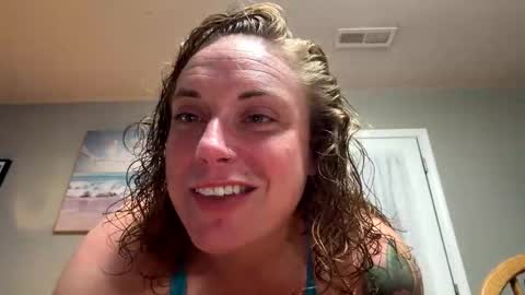 Snapshot of drew863901 chatting on June 11, 2026, 1:05 am drew863901 online show from June 11, 2026, 1:05 am