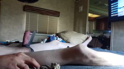 Snapshot of drgnbvr chatting on March 11, 2026, 5:19 pm drgnbvr online show from March 11, 2026, 5:19 pm