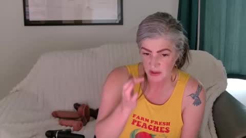 Angie online show from April 27, 2026, 3:32 pm