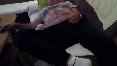 Snapshot of drkadzia chatting on October 3, 2025, 8:17 pm johnny online show from October 3, 2025, 8:17 pm