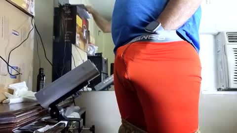 Hello Hope you enjoy what you see. I love attention in dirty talk and tips thickcock  edging precum dirtyTalk C2C online show from June 8, 2026, 12:25 am