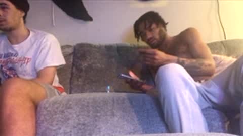 2xTheTrouble online show from March 2, 2026, 6:59 pm