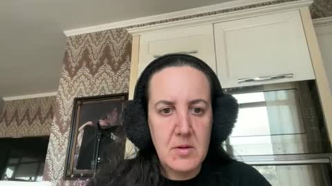 Snapshot of drresa chatting on March 10, 2025, 2:26 pm Dr. Resa online show from March 10, 2025, 2:26 pm