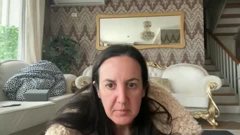 Snapshot of drresa chatting on March 11, 2025, 2:18 pm Dr. Resa online show from March 11, 2025, 2:18 pm