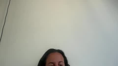 Snapshot of drresa chatting on September 10, 2025, 10:04 am Dr. Resa online show from September 10, 2025, 10:04 am