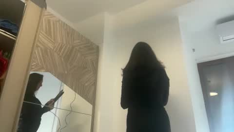 Snapshot of drresa chatting on October 13, 2025, 6:13 am Dr. Resa online show from October 13, 2025, 6:13 am