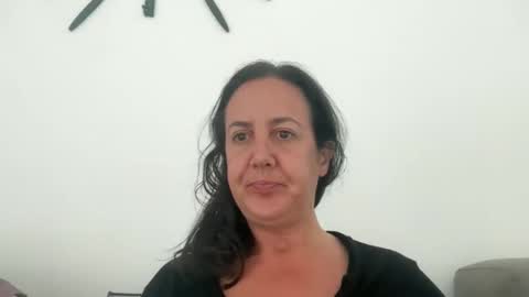 Snapshot of drresa chatting on October 21, 2025, 6:36 am Dr. Resa online show from October 21, 2025, 6:36 am