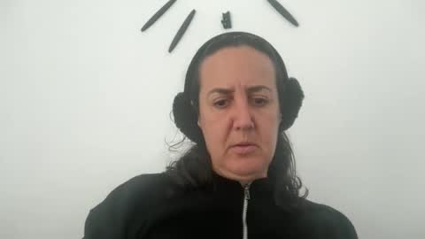 Snapshot of drresa chatting on October 26, 2025, 10:21 am Dr. Resa online show from October 26, 2025, 10:21 am