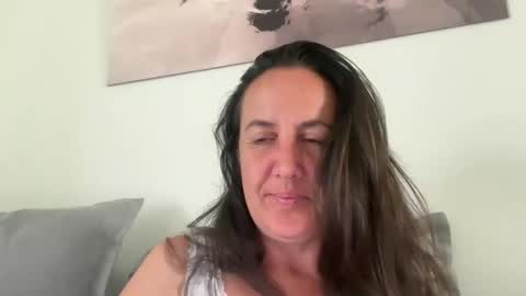 Dr. Resa online show from May 17, 2026, 8:12 am
