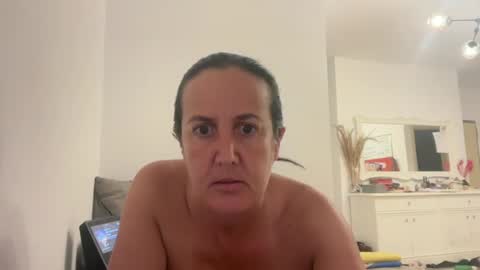 Snapshot of drresa chatting on July 2, 2026, 7:53 pm Dr. Resa online show from July 2, 2026, 7:53 pm