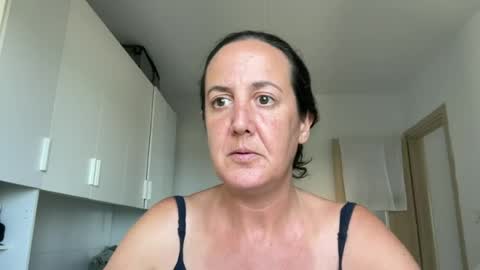 Snapshot of drresa chatting on July 9, 2026, 10:19 am Dr. Resa online show from July 9, 2026, 10:19 am