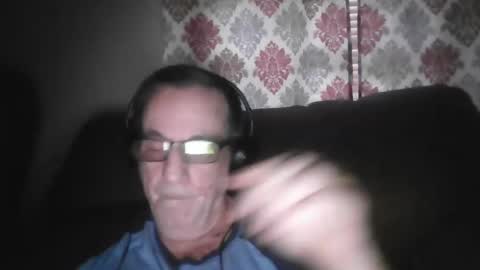 drthick1224 online show from October 23, 2025, 1:32 pm