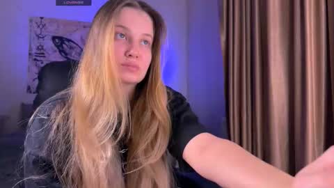 Mistress Lola Slavic witch online show from January 8, 2026, 7:16 pm