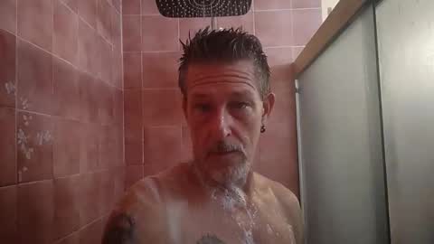 drummerboy72 online show from November 20, 2025, 1:44 pm