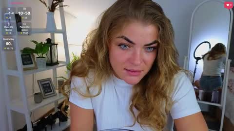 Donna online show from September 14, 2025, 4:33 am